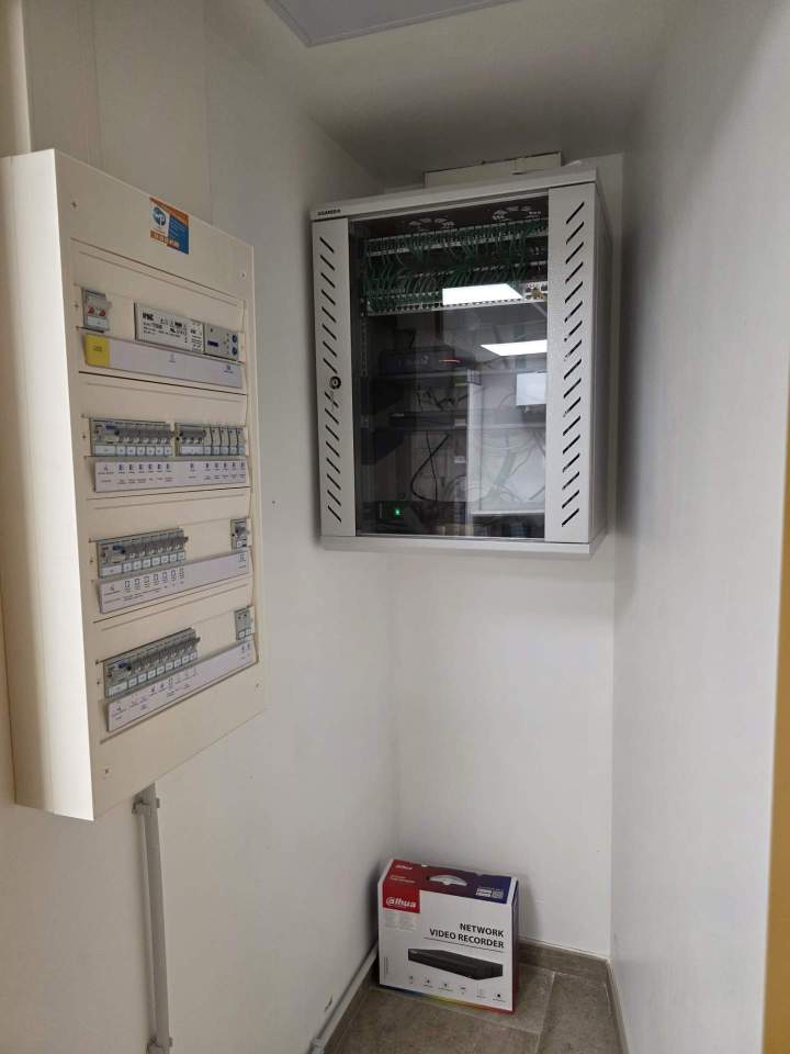 Installation borne de recharge électrique Rouen